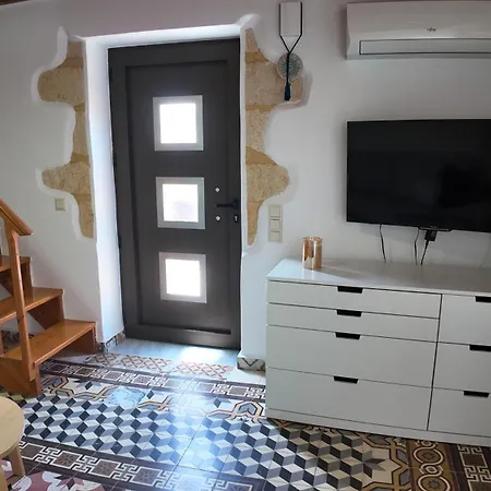 Stefanias House